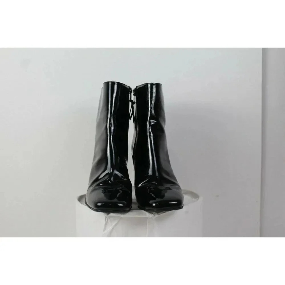 Ladies Stuart Weitzman Ankle Boots Size 9m
